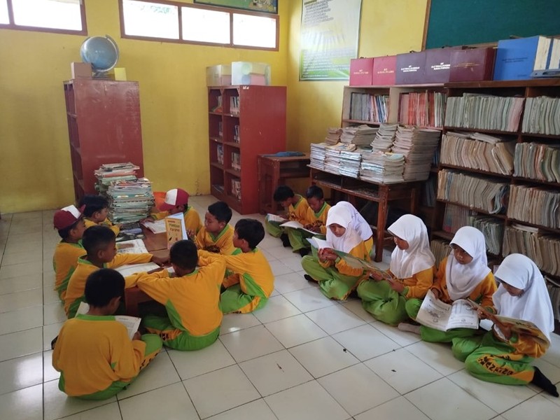 PERPUS TUNAS HARAPAN BANGSA